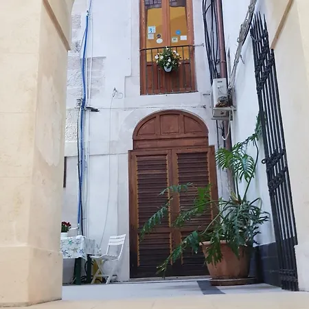 Maison d'hôtes Artemide 3*