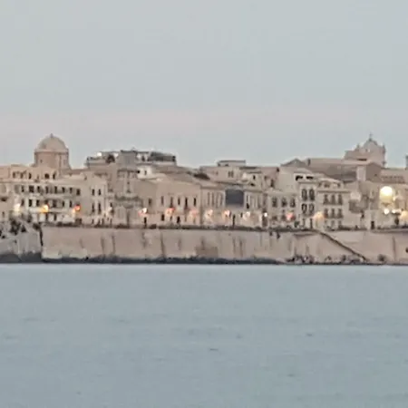 Artemide Syracuse
