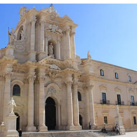 Artemide Penzion Syracuse