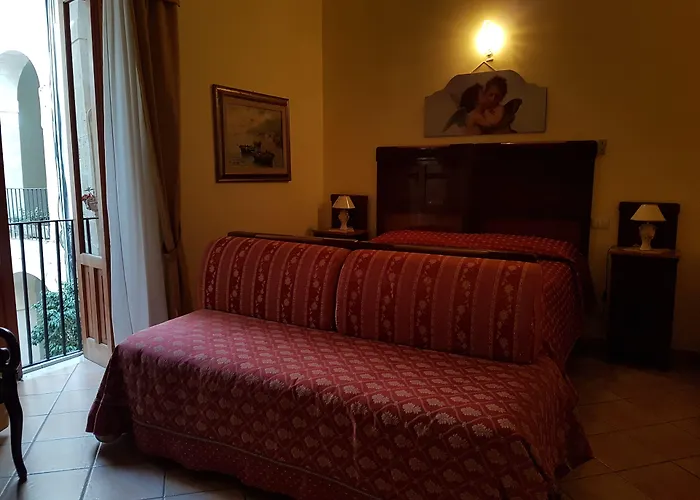 Artemide Pensión 3*