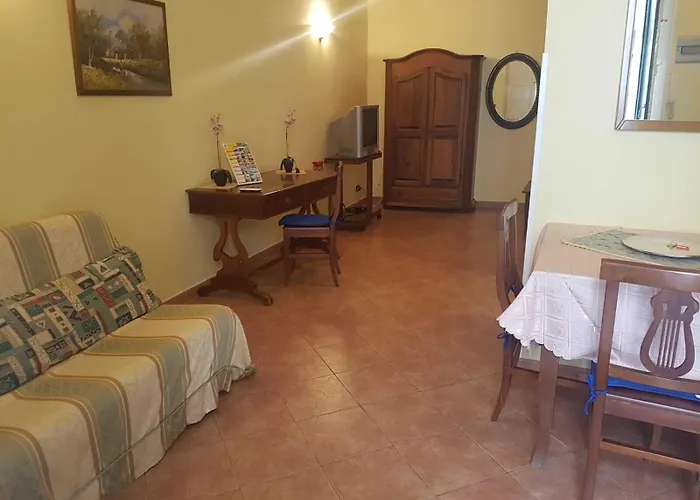 Artemide Pensión 3*